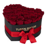 Röda evighetsrosor | Hjärtbox